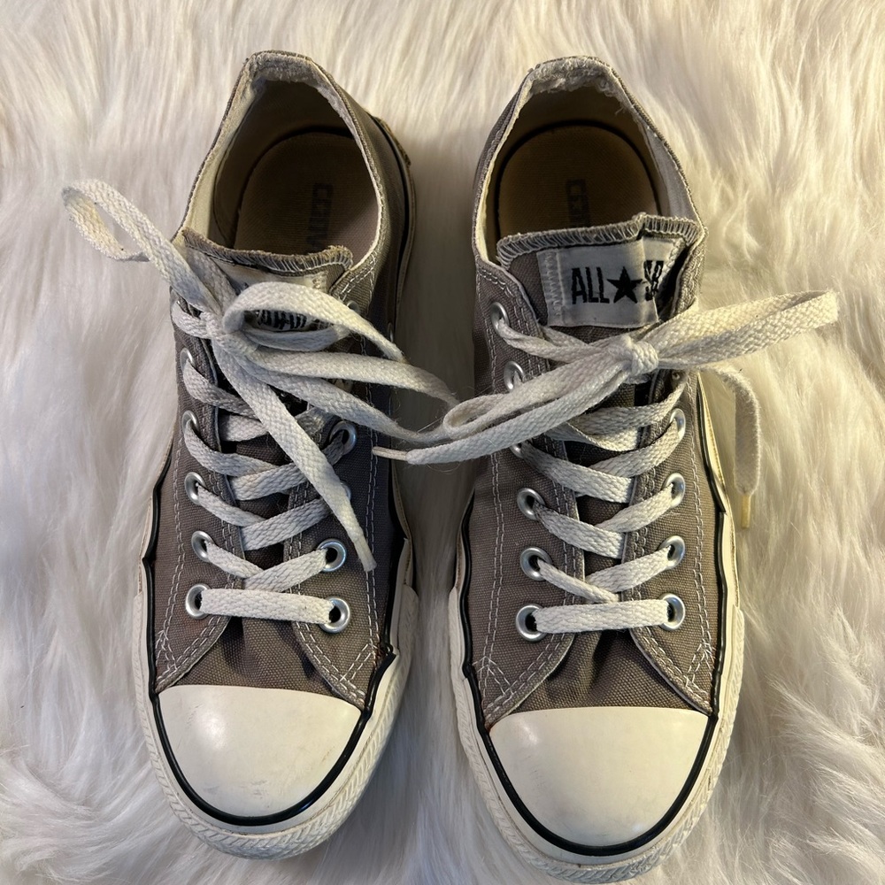 Grey Converse All Stars